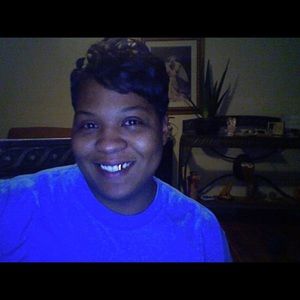 Meet your Posher, Ebony